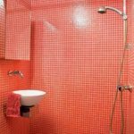 Votre salle de bain en mosaïque rosé